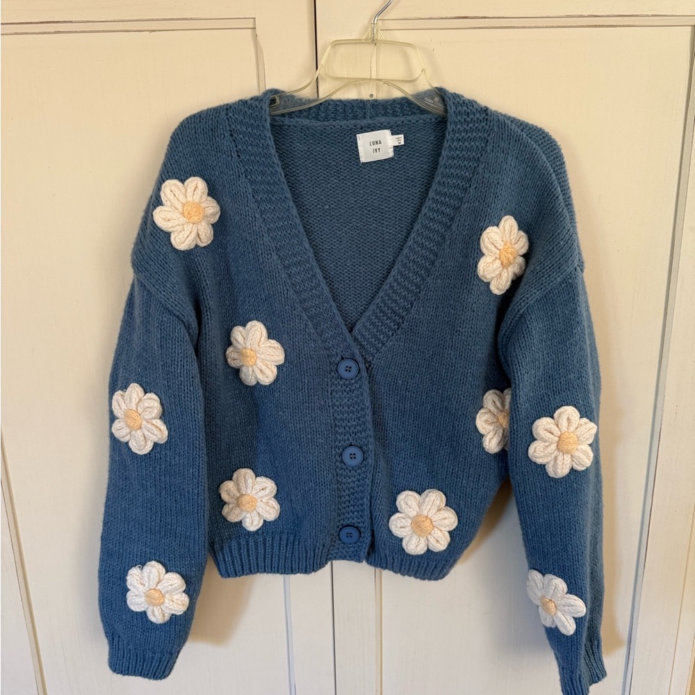 Elegant Blue Cardigan with Cream Floral Details